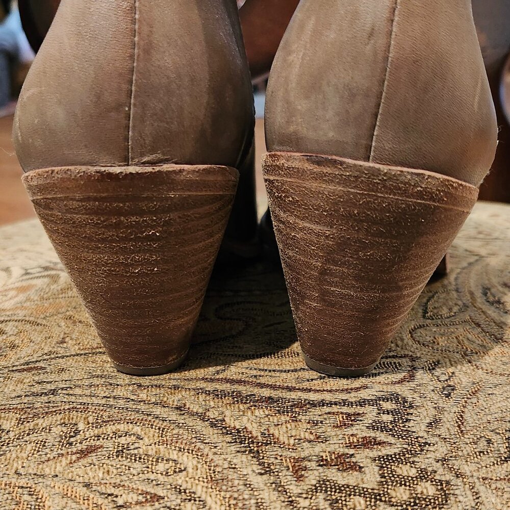 FRYE Lila Zip Ankle Bootie - Gray - Picture 4 of 11